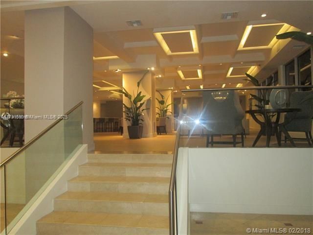 100 Lincoln Rd, Unit 705, Miami Beach, FL 33139 Photo