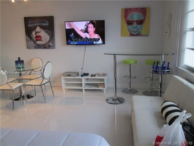 100 Lincoln Rd, Unit 705, Miami Beach, FL 33139 Photo