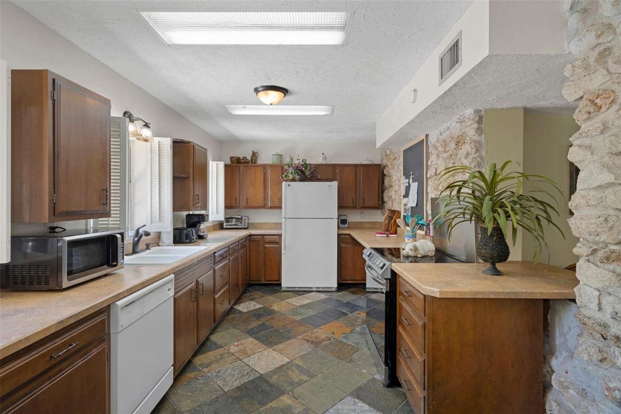 3729 S Lecanto Highway, Lecanto, FL 34461 Photo