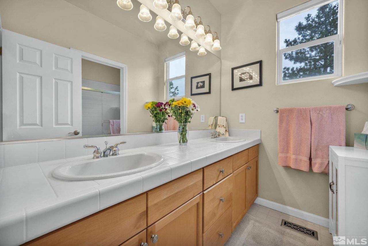 3463 White Mountain Court, Reno, NV 89511 Photo