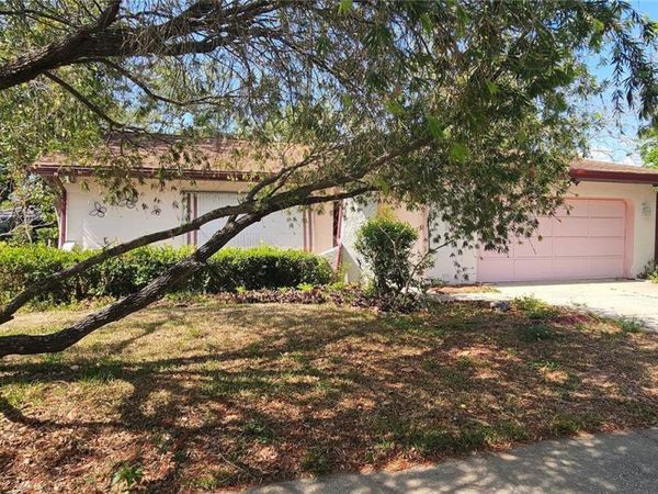8623 STONEHEDGE WAY, HUDSON, FL 34667