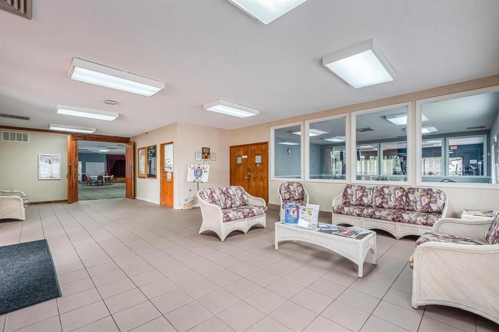 6095 N Sabal Palm Boulevard, Unit 212, Tamarac, FL 33319 Photo