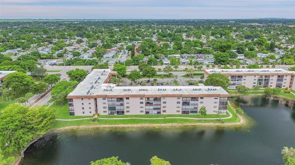 6095 N Sabal Palm Boulevard, Unit 212, Tamarac, FL 33319 Photo