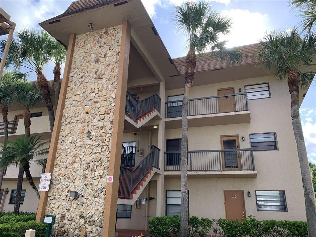 6095 N Sabal Palm Boulevard, Unit 212, Tamarac, FL 33319 Photo