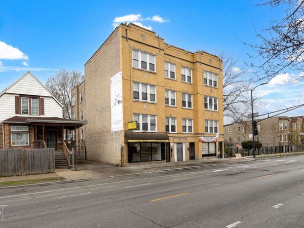 158 N Laramie Avenue, Chicago, IL 60644