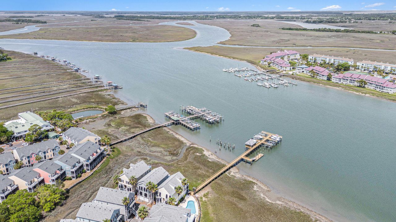 126 W 2nd Street Photo 30