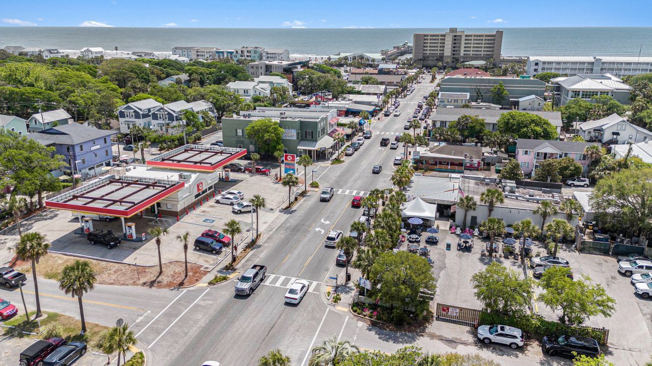 126 W 2nd Street Photo 33