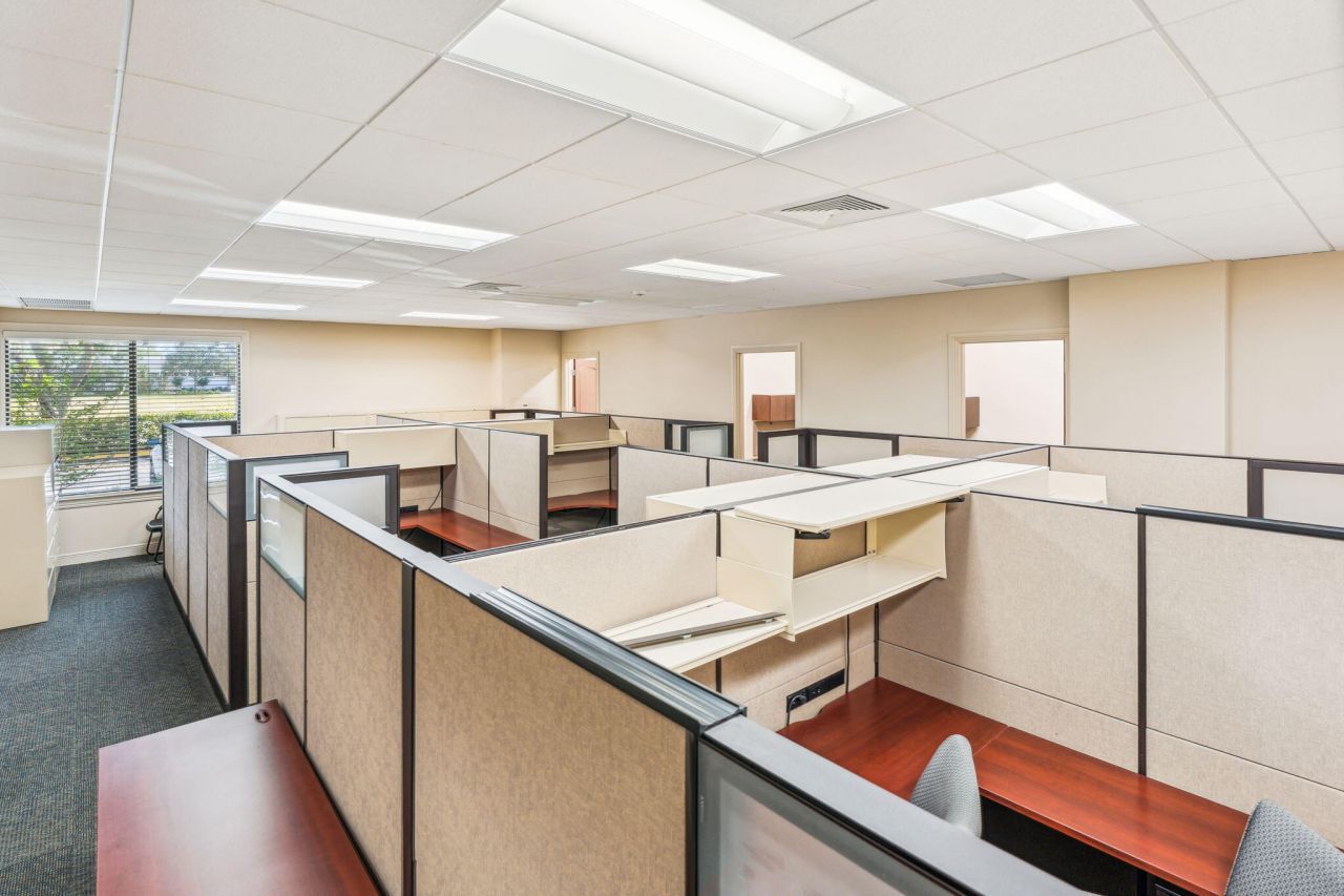 3945 W Atlantic Avenue, Delray Beach, FL 33445 Photo