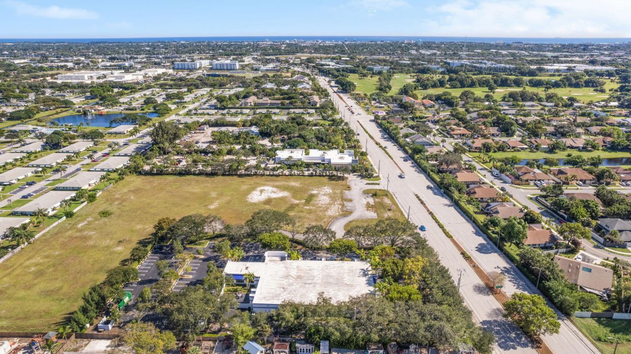 3945 W Atlantic Avenue, Delray Beach, FL 33445 Photo