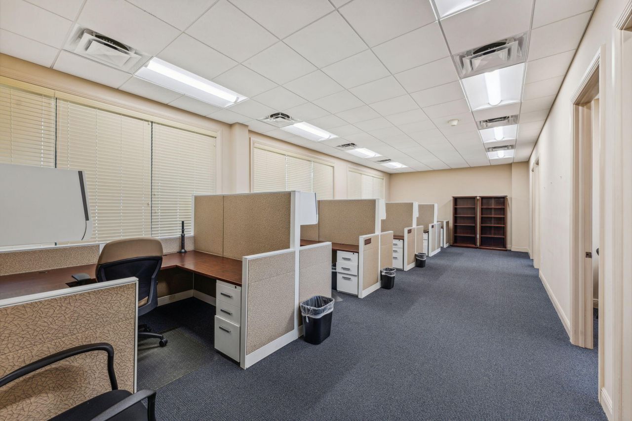 3945 W Atlantic Avenue, Delray Beach, FL 33445 Photo