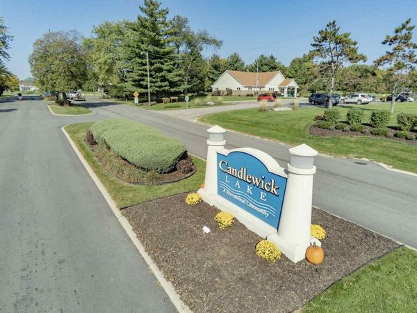 416 Benedict Drive, Poplar Grove, IL 61065