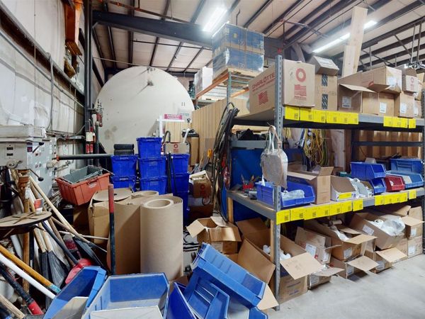 198 Londonderry Turnpike, Hooksett, NH 03106