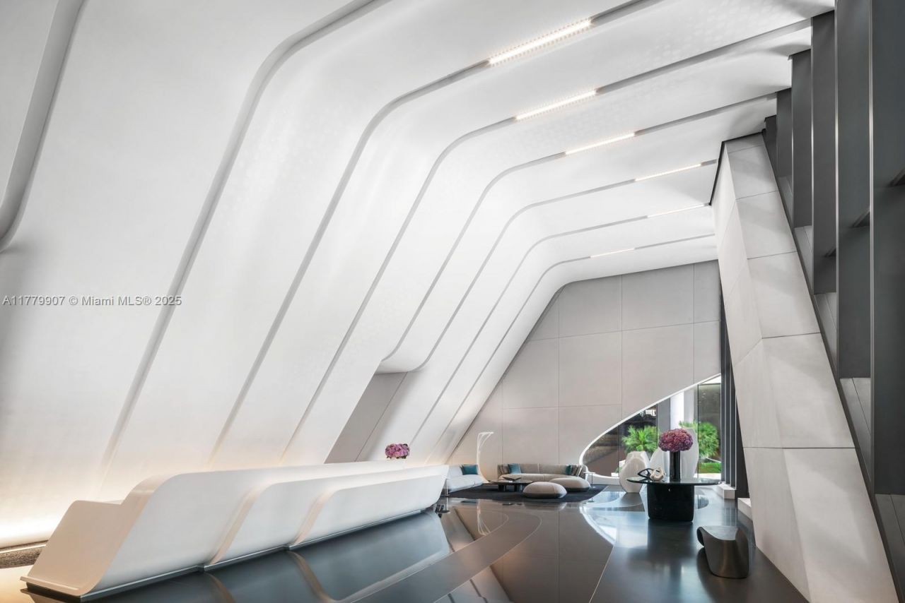 1000 Biscayne Blvd, Unit 5801, Miami, FL 33132 Photo