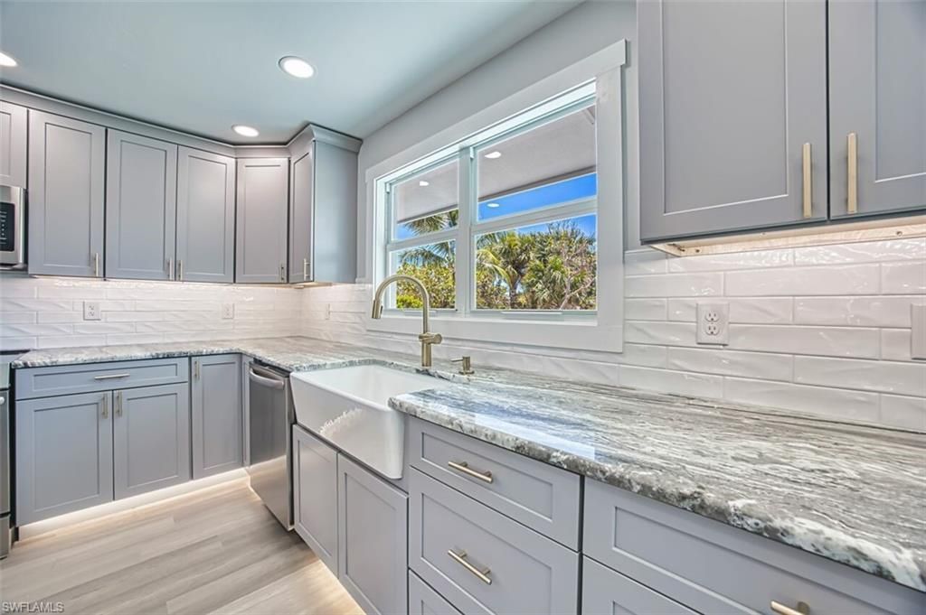 446 Lake Murex Cir, Sanibel, FL 33957 Photo