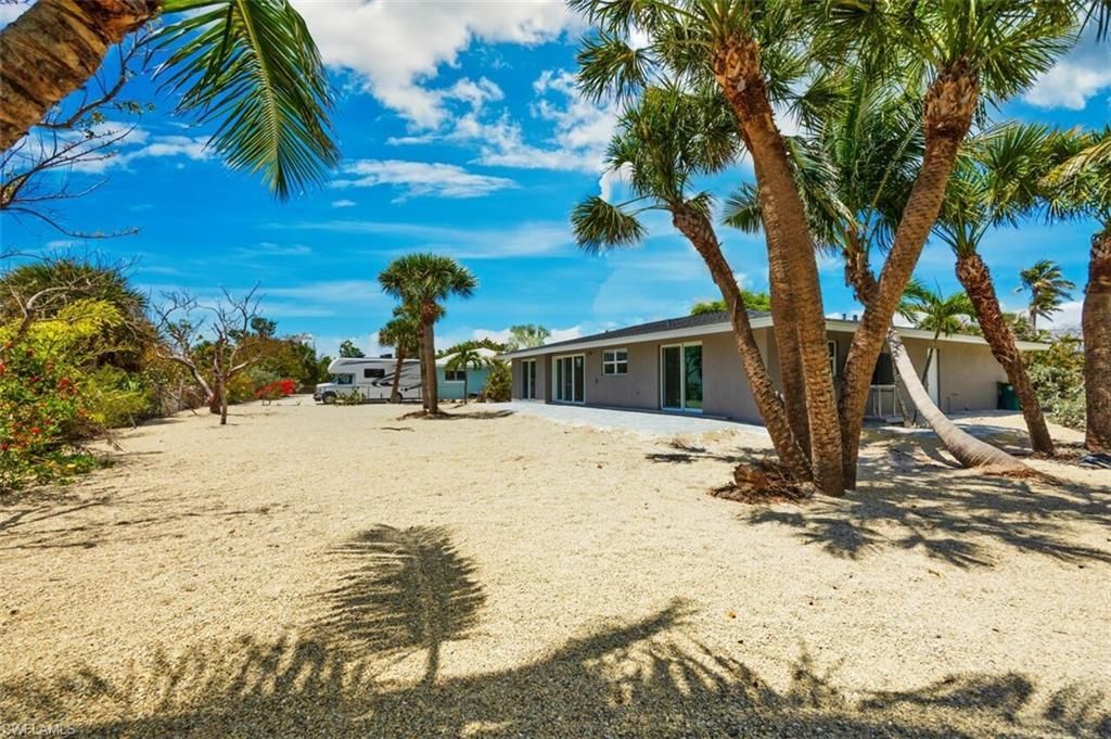 446 Lake Murex Cir, Sanibel, FL 33957 Photo