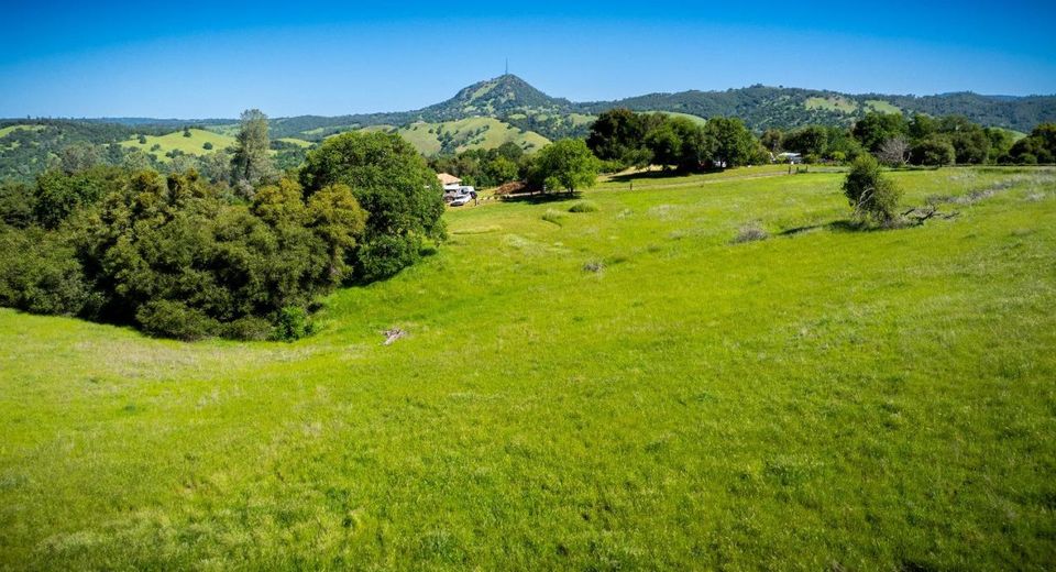 237 Sunshine Ln, Mokelumne Hill, CA 95245 Photo