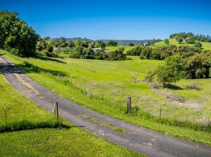 237 Sunshine Ln, Mokelumne Hill, CA 95245 Photo