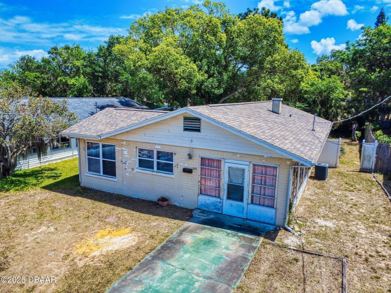 310 Legion Place, Port Orange, FL 32129 Photo