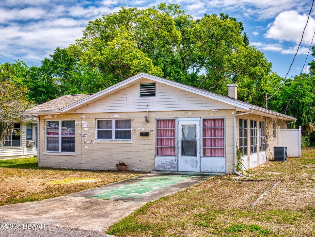 310 Legion Place, Port Orange, FL 32129 Photo