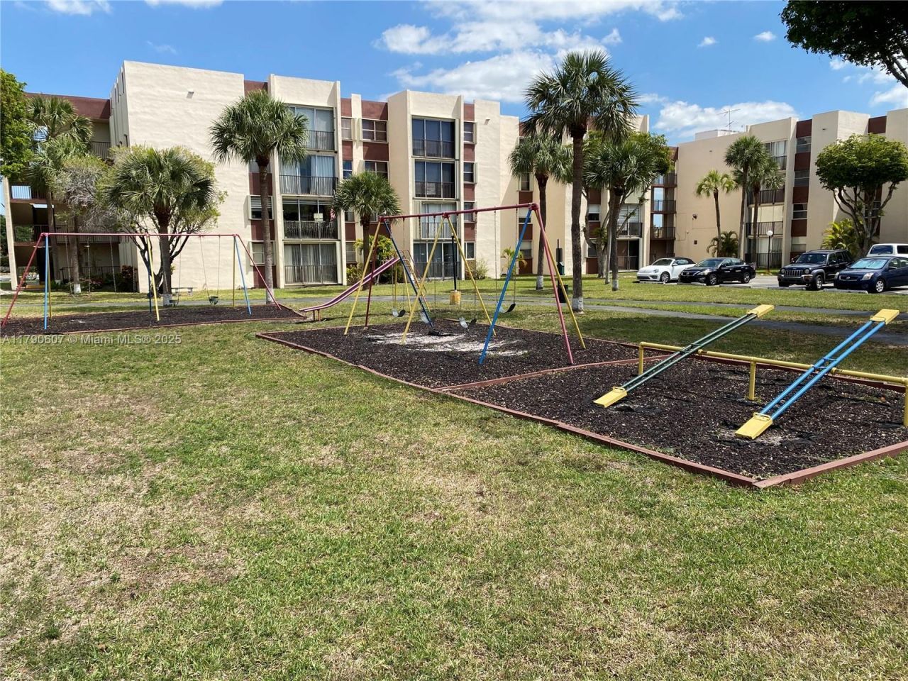 9411 SW 4th St, Unit 404, Miami, FL 33174 Photo