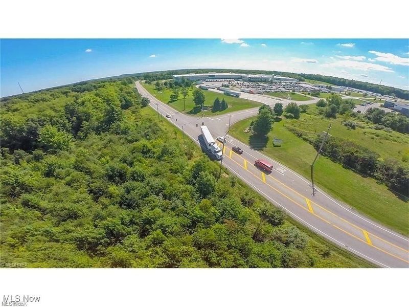 12676 Main Market Road, Burton, OH 44021 Photo 19