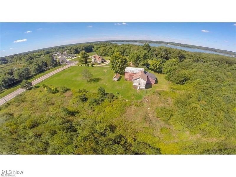 12676 Main Market Road, Burton, OH 44021 Photo 20