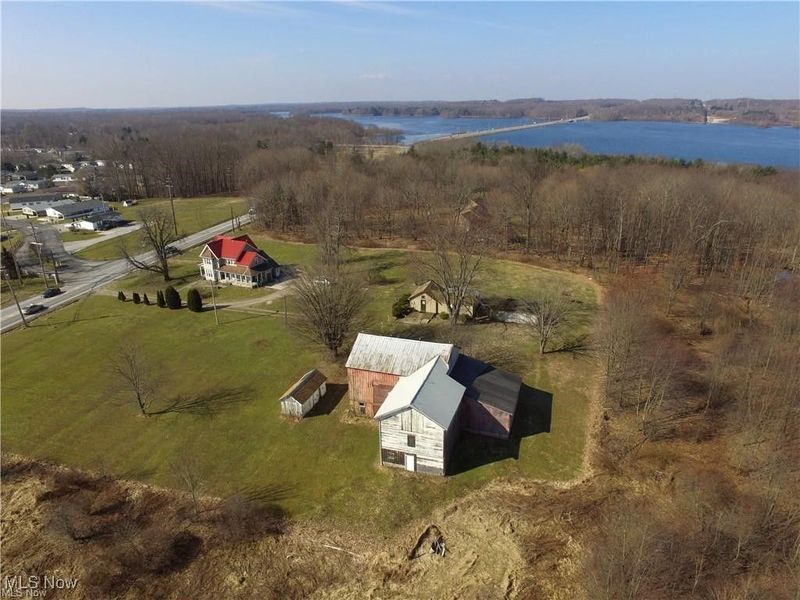 12676 Main Market Road, Burton, OH 44021 Photo 8