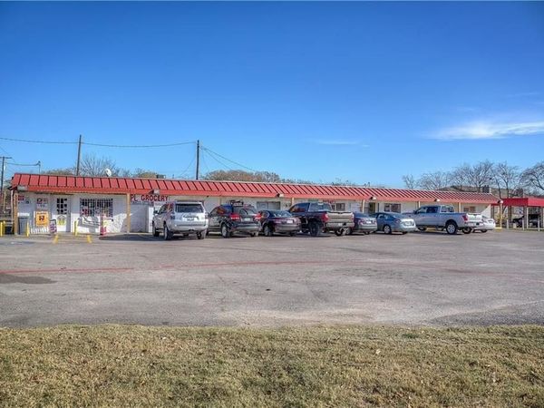 3300 Shepherd Lane, Unit B2, Balch Springs, TX 75180