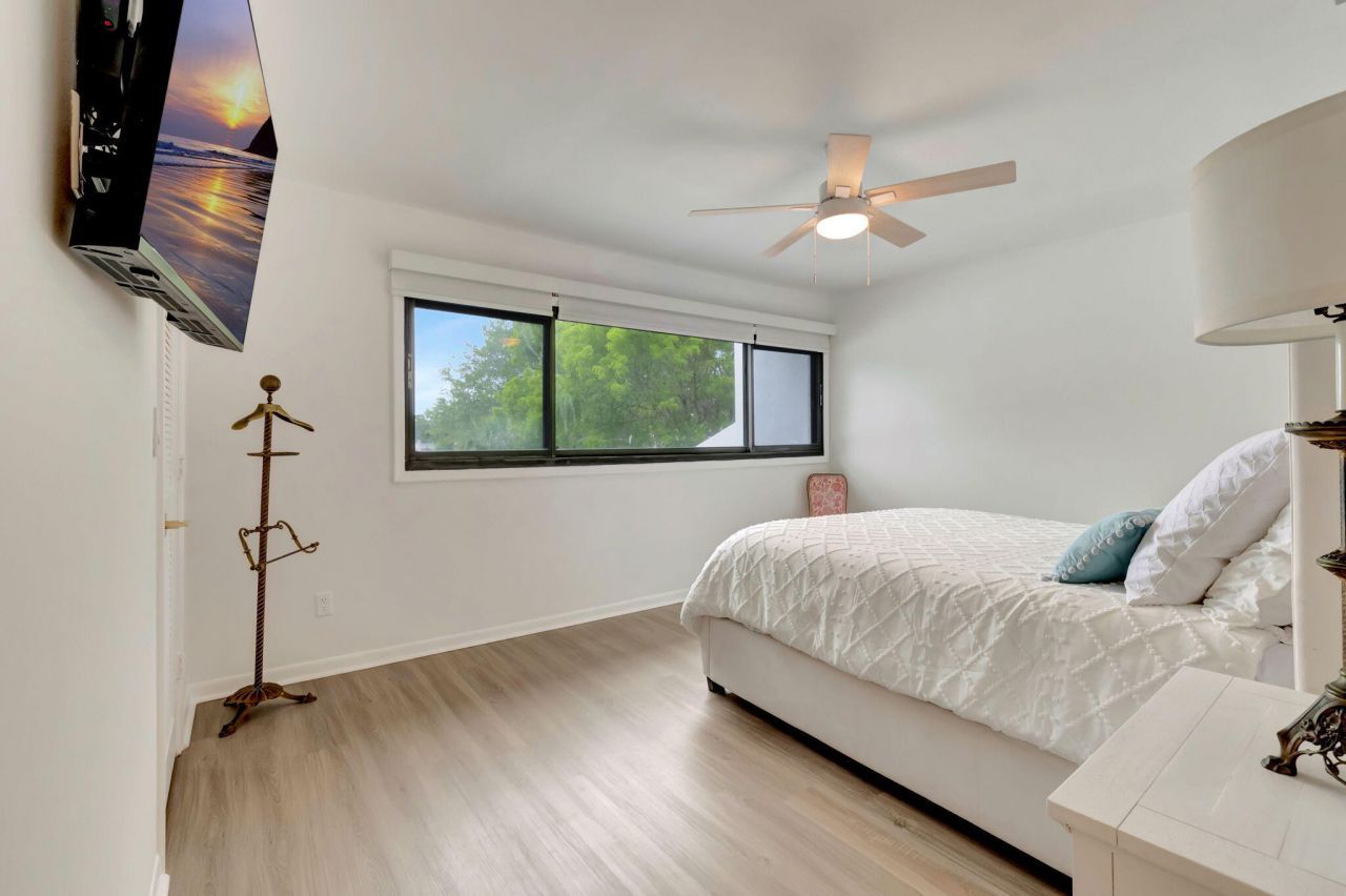 3310 Bridgewood Drive, Boca Raton, FL 33434 Photo