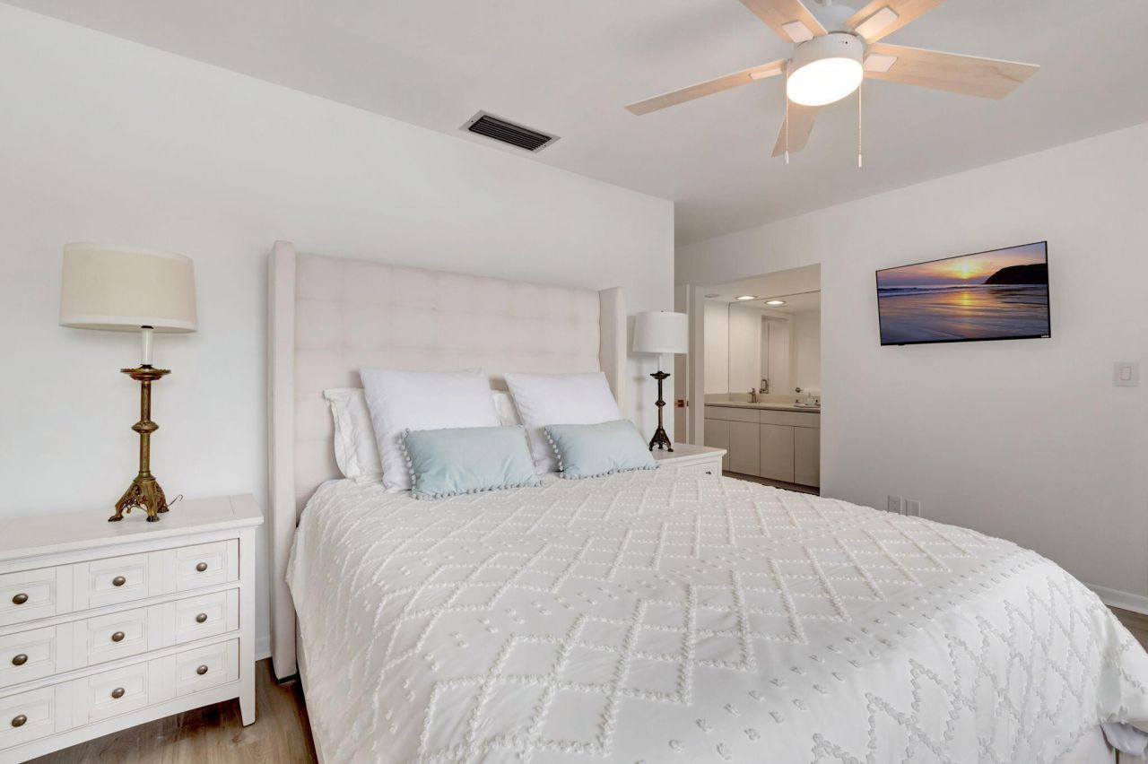 3310 Bridgewood Drive, Boca Raton, FL 33434 Photo