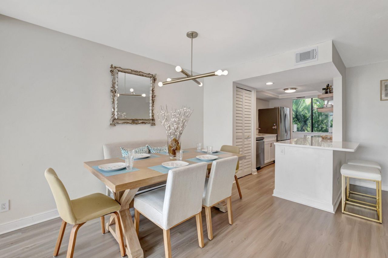 3310 Bridgewood Drive, Boca Raton, FL 33434 Photo