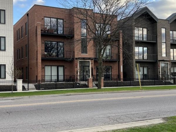 8029 W Belmont Avenue, Unit 202, River Grove, IL 60171