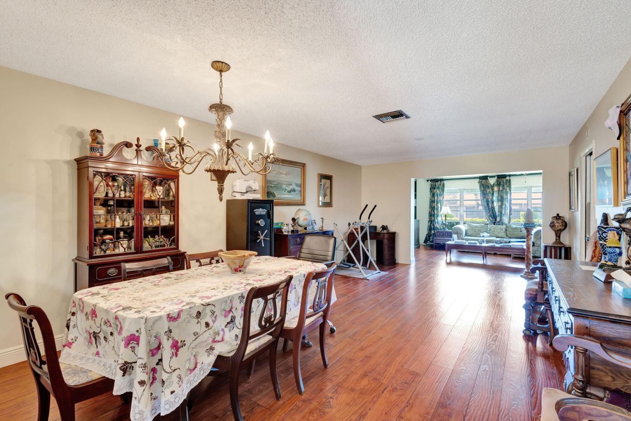 5800 Fernley Drive W, Unit 45, West Palm Beach, FL 33415 Photo