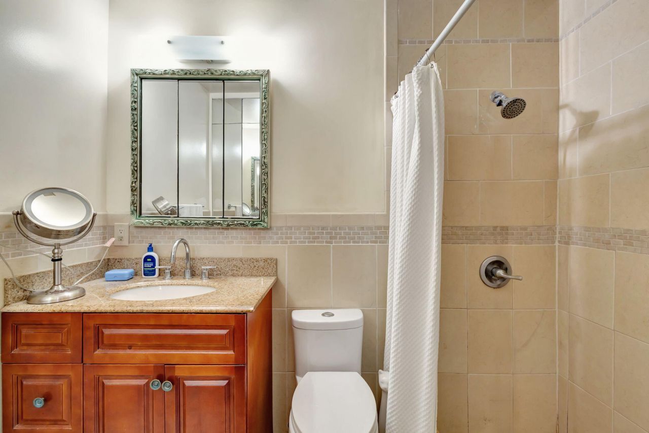 5800 Fernley Drive W, Unit 45, West Palm Beach, FL 33415 Photo