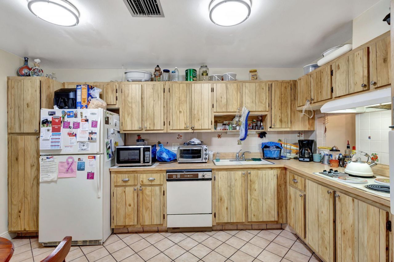 5800 Fernley Drive W, Unit 45, West Palm Beach, FL 33415 Photo