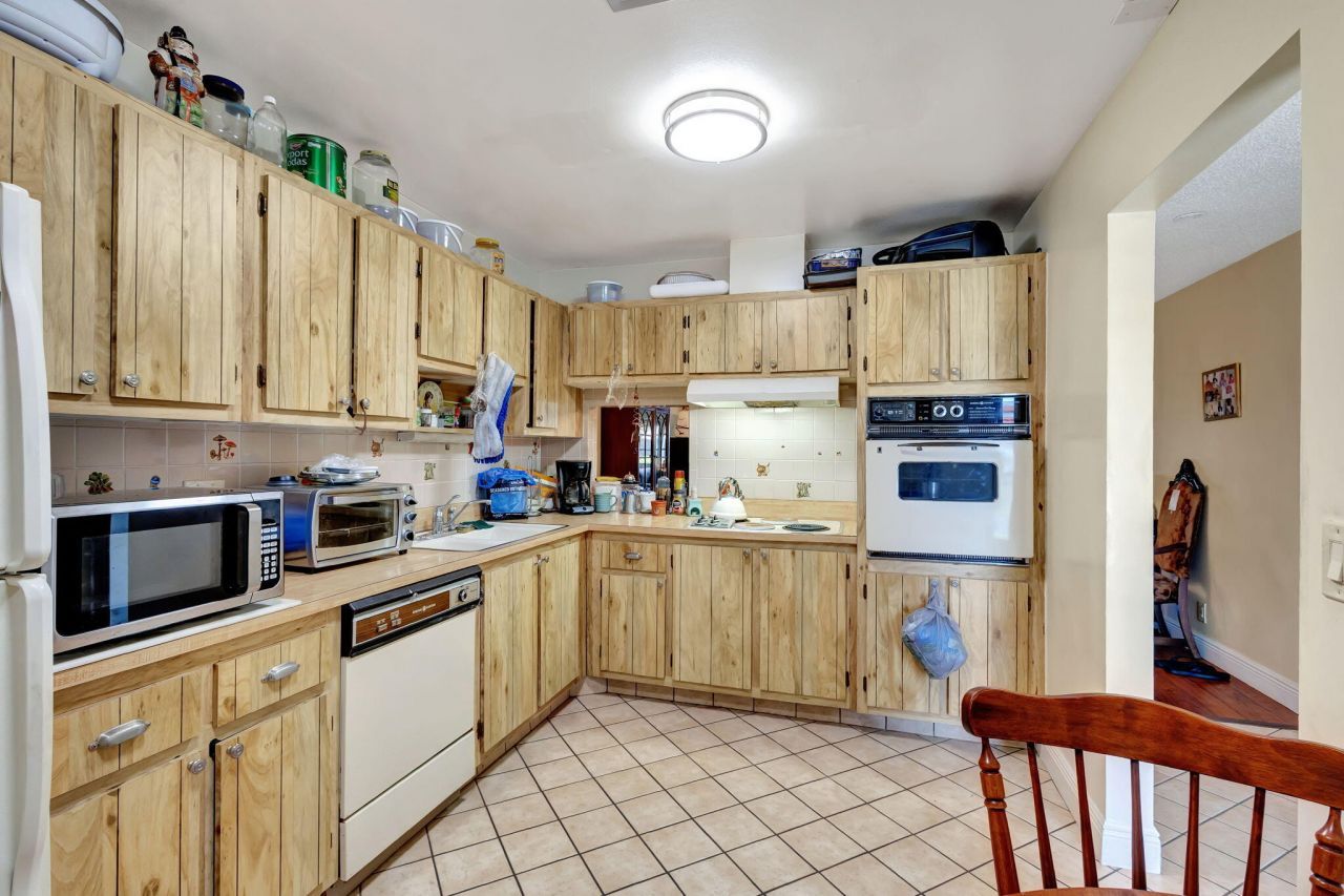 5800 Fernley Drive W, Unit 45, West Palm Beach, FL 33415 Photo