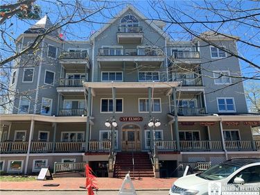 1 Pratt Avenue, Unit 203, Chautauqua, NY 14722