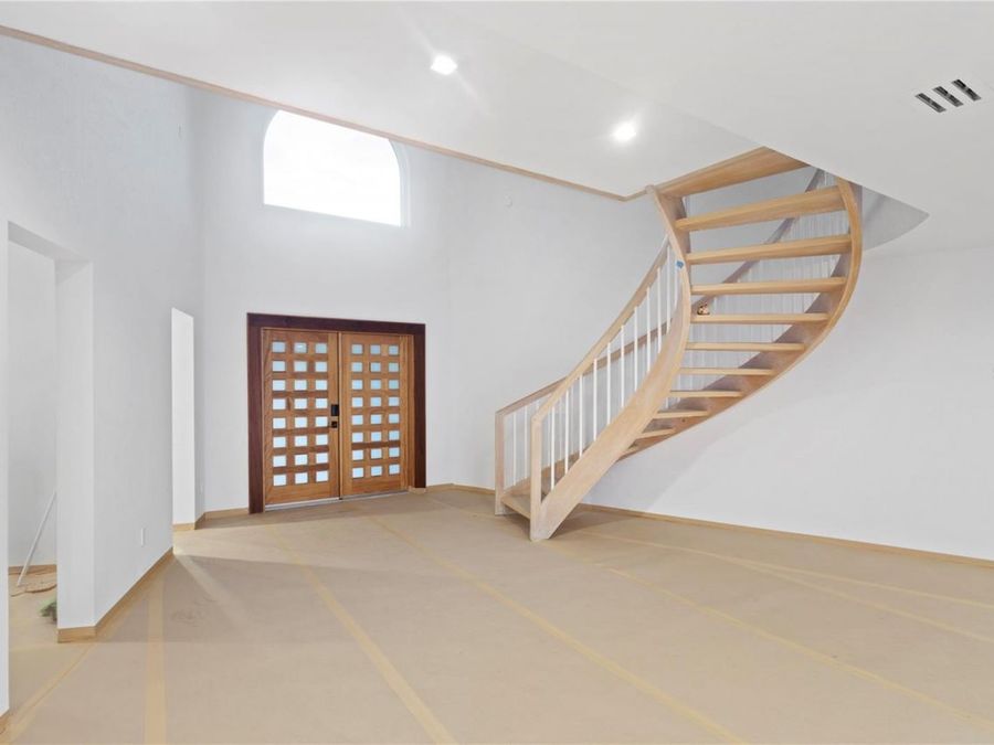 Property Image 68