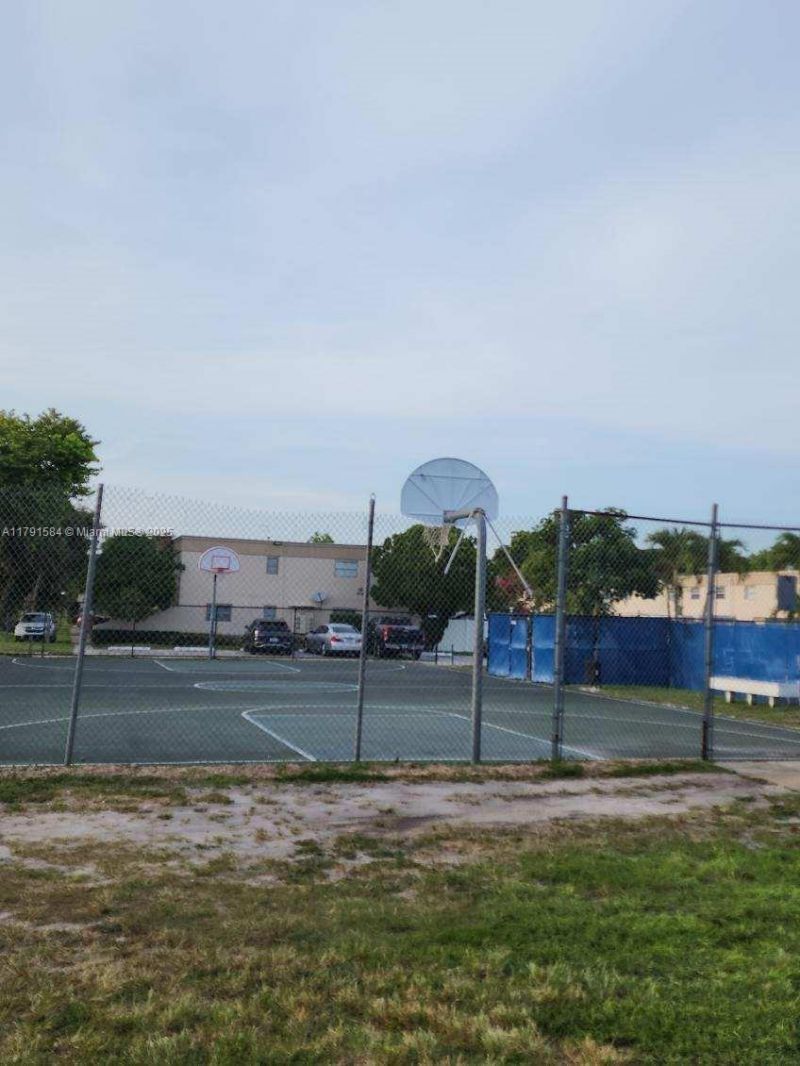 8091 NW 12th St, Unit H, Margate, FL 33063 Photo