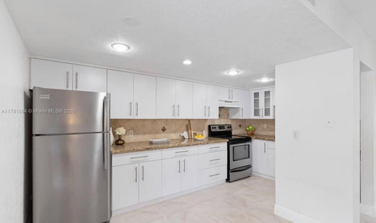 8091 NW 12th St, Unit H, Margate, FL 33063 Photo