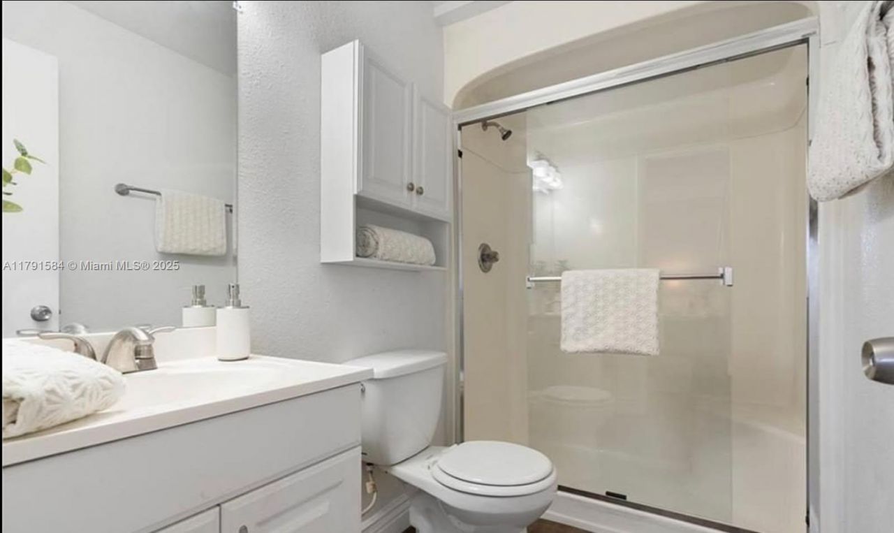 8091 NW 12th St, Unit H, Margate, FL 33063 Photo