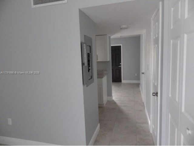1990 NW 4th Ct, Unit 8, Miami, FL 33136 Photo