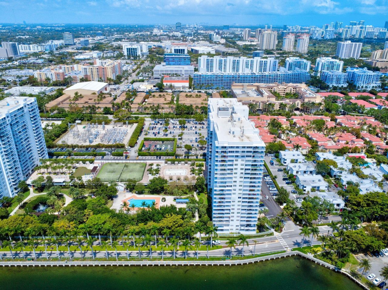 2851 NE 183rd Street, Unit 512e, Aventura, FL 33160 Photo