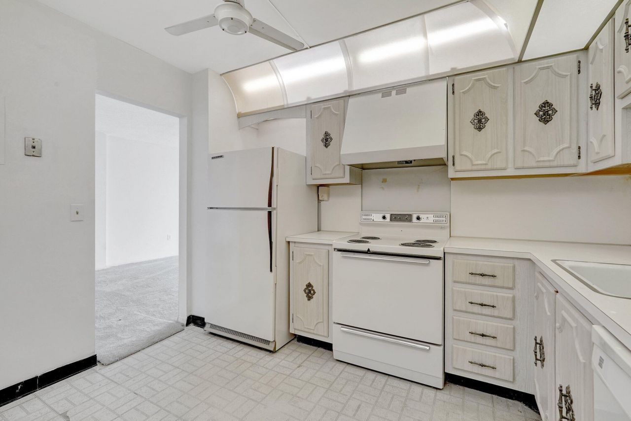 2851 NE 183rd Street, Unit 512e, Aventura, FL 33160 Photo