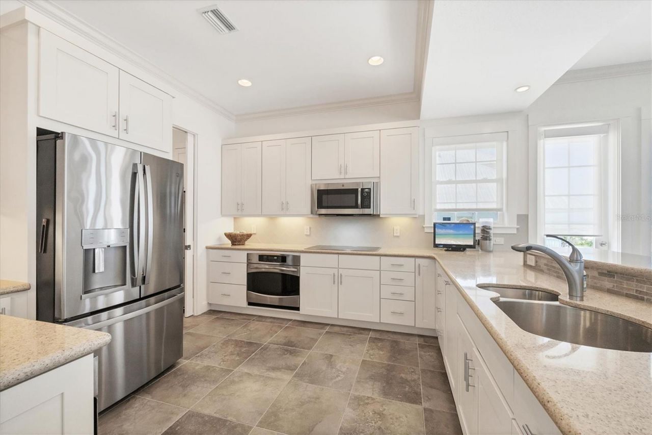 6890 Palm Island Drive, Placida, FL 33946 Photo