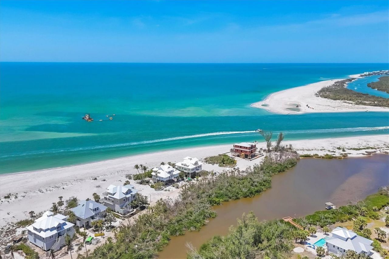 6890 Palm Island Drive, Placida, FL 33946 Photo