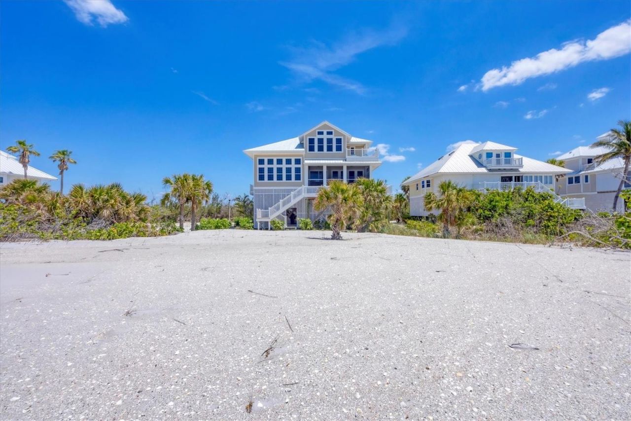 6890 Palm Island Drive, Placida, FL 33946 Photo