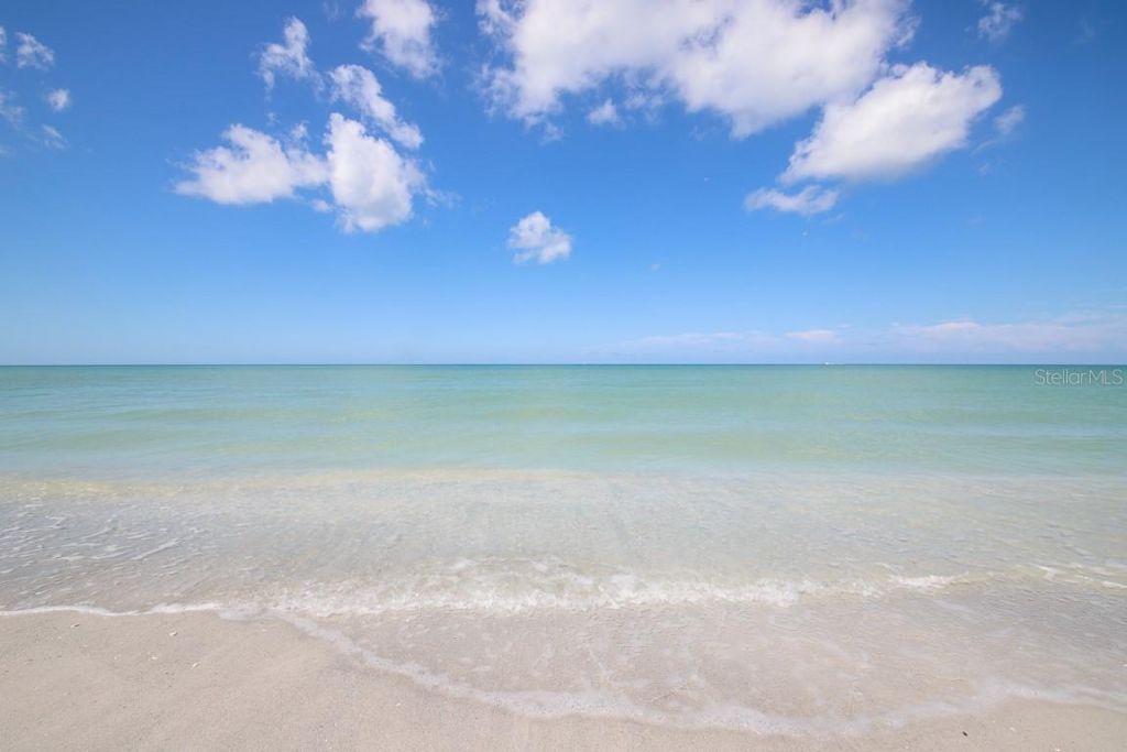 6890 Palm Island Drive, Placida, FL 33946 Photo