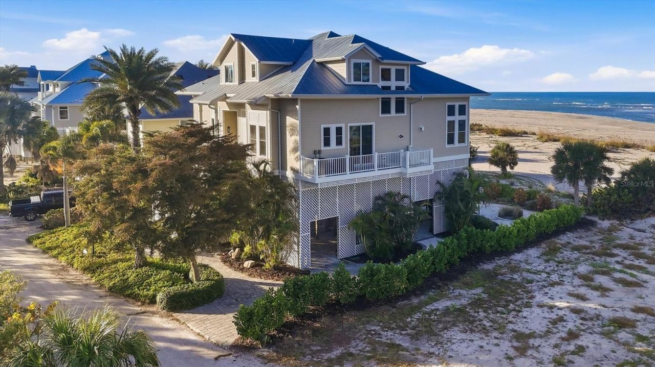 6890 Palm Island Drive, Placida, FL 33946 Photo