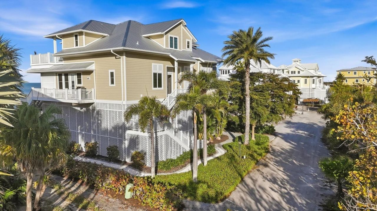 6890 Palm Island Drive, Placida, FL 33946 Photo